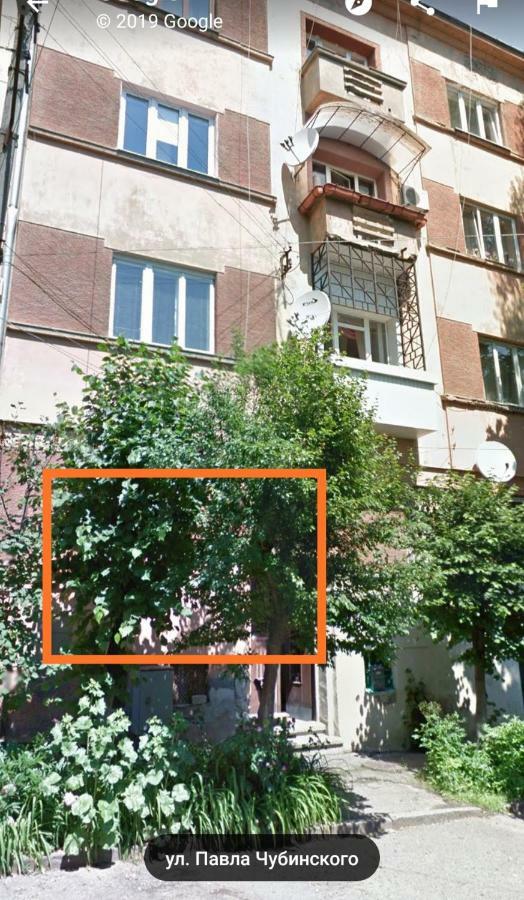 Apart Club Dzhambula チェルニウツィー エクステリア 写真